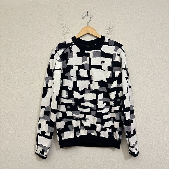 NIKE Sportswear Tech Pack City Grid Crewneck Sweater #DD6627-010 in Multi - Picture 1 of 15